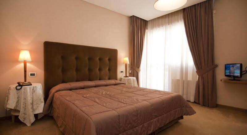 Beyou Hotel Ponte Milvio Roma Exterior foto
